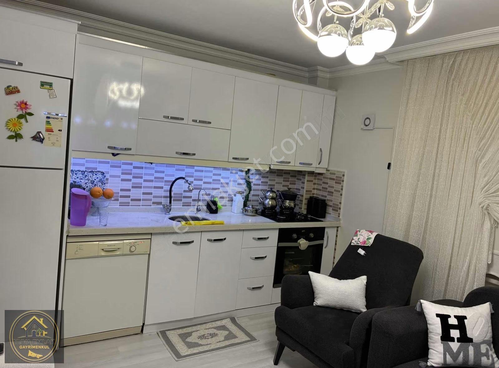 Yuva Emlaktan Kayaşehir 13. Bölgede Satılık Yapılı 2+1 Daire - Görsel 24