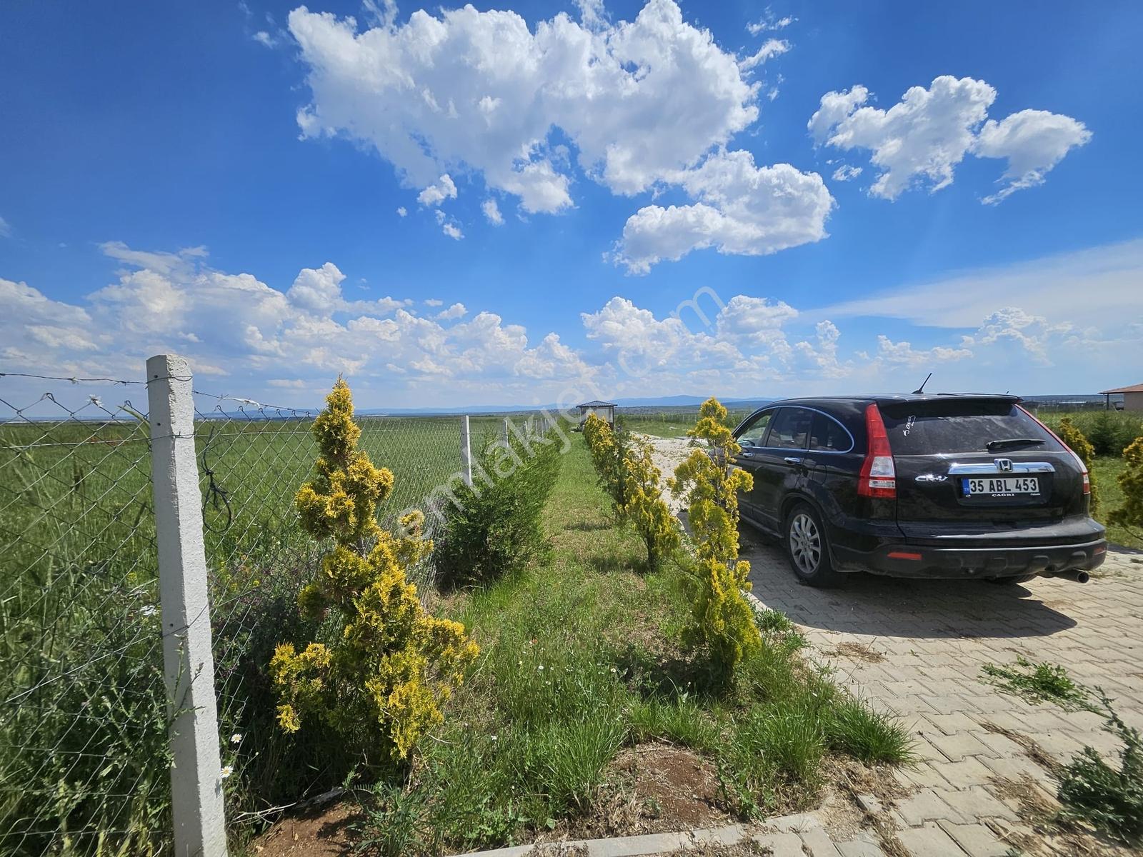 Rw Nest'ten Aşağı Kartal Da Bakımlı 2.010 M2 Satılık Bahçe - Görsel 7