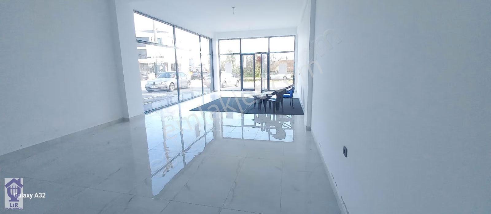 Lir Den Önerler Girişin De Kiralık 80 M2 Yola Cephe Dükkan - Görsel 23