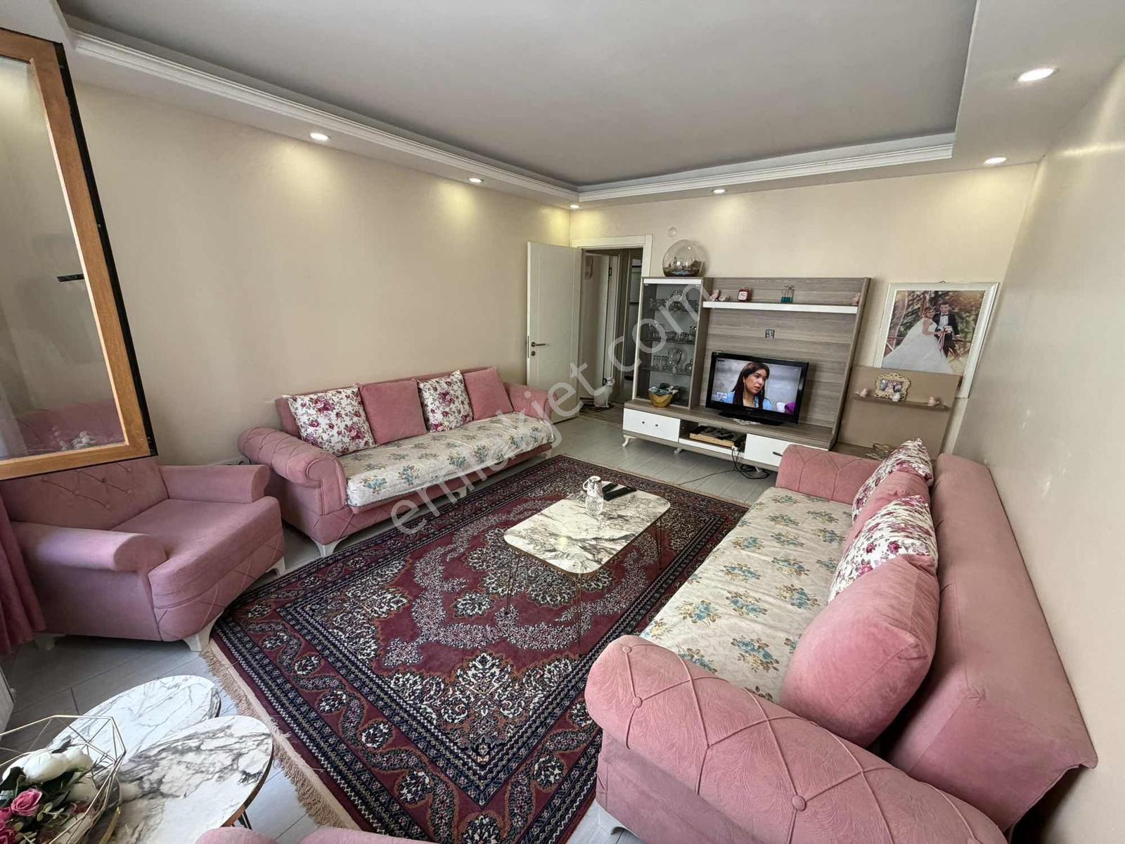 Kağıthane Hürriyet Mah Cad Üzerinde Otoparklı 2+1 Daire - Görsel 24