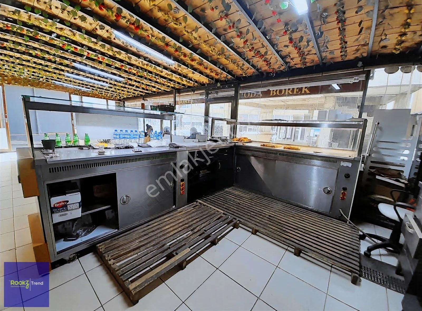 Aydınlar Mh Sultangazi Cad.üzeri Devren Kiralık Börek Salonu - Görsel 8