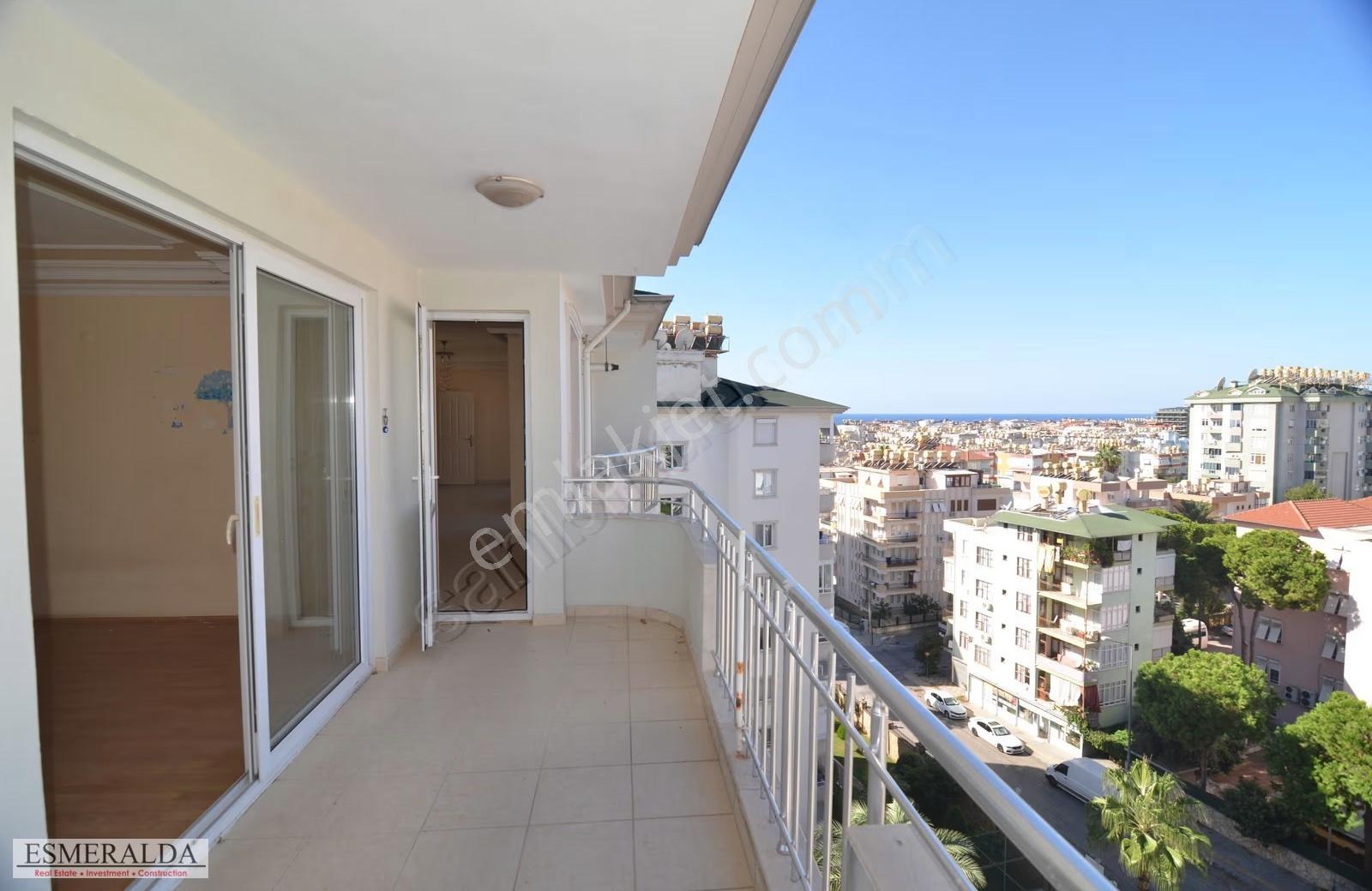 Alanya Galaksi Sitesi'de Satılık 5+1 Çift Daire - Görsel 18