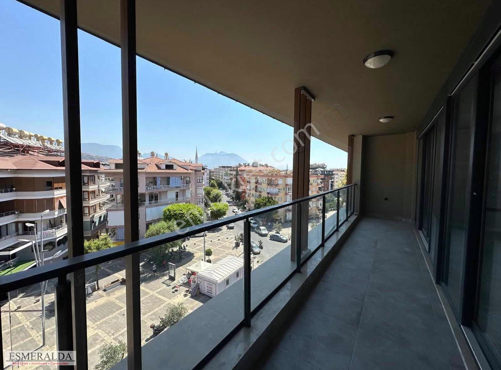 Alanya Güller Pınarı Mahallesi Plaza 'da Kiralık 3+1 Ofis - Görsel 4