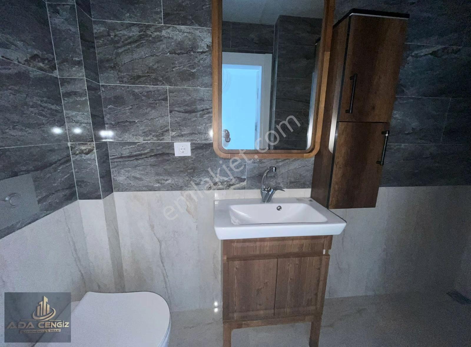 Adapazarı Tuzla Mah.3+1 135m2 Kapalı Otoparklı Ultra Geniş Daire - Görsel 18