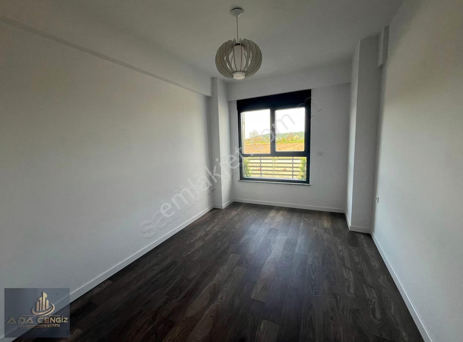 Adapazarı Tuzla Mah.3+1 135m2 Kapalı Otoparklı Ultra Geniş Daire - Görsel 17