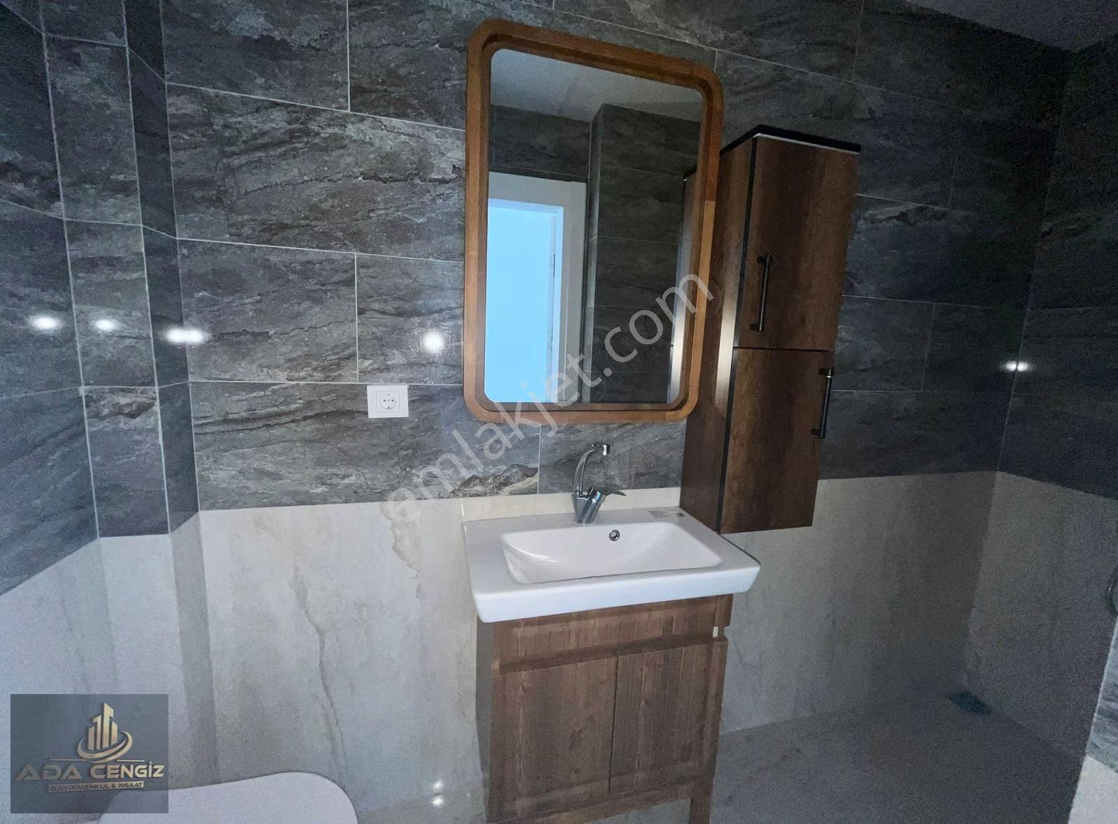 Adapazarı Tuzla Mah.3+1 135m2 Kapalı Otoparklı Ultra Geniş Daire - Görsel 19
