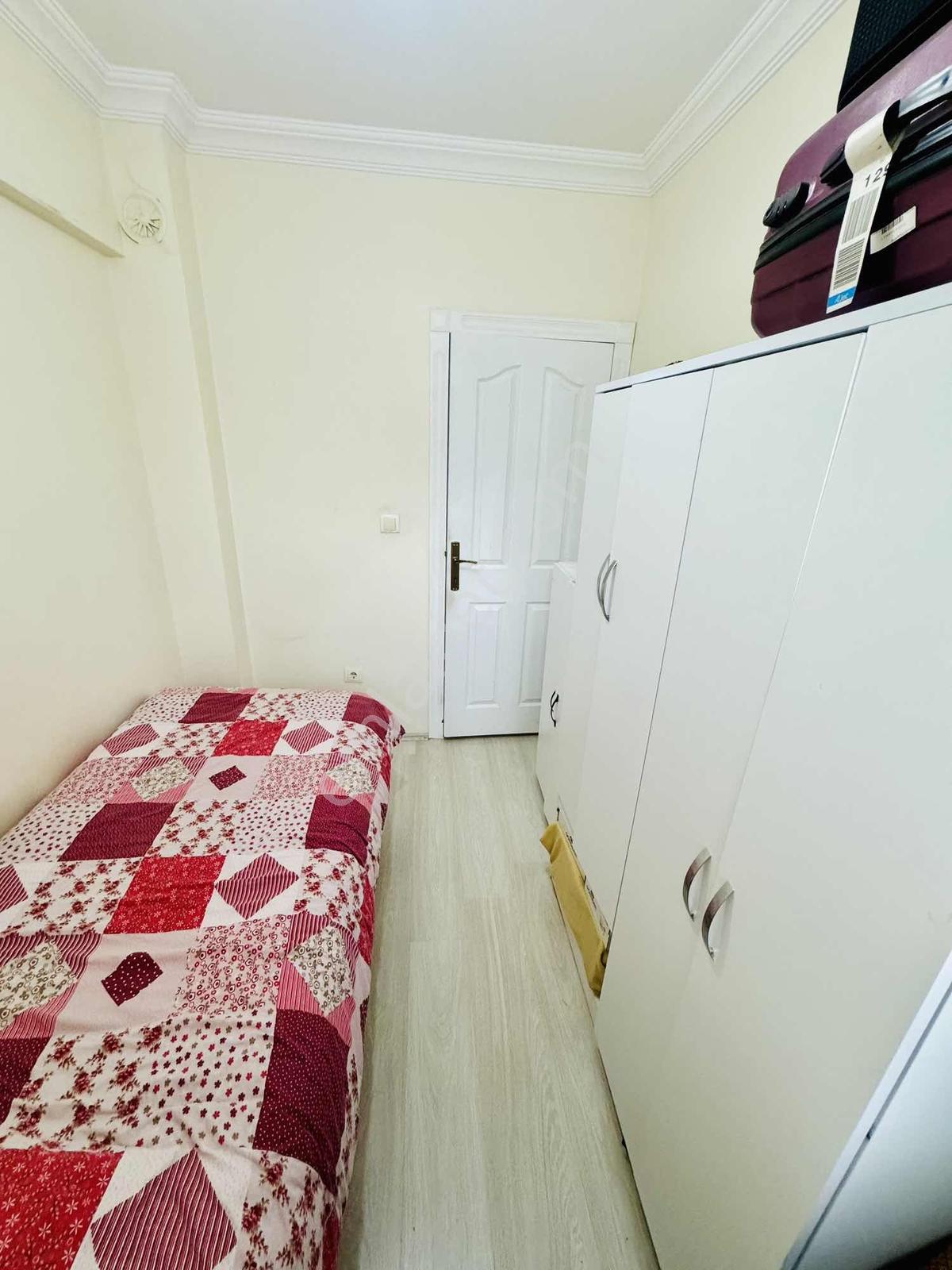 Karşıyaka Satılık 3+1 Ara Kat İskanlı Yalıtımlı 100m2 Krdnz Emlk - Görsel 31