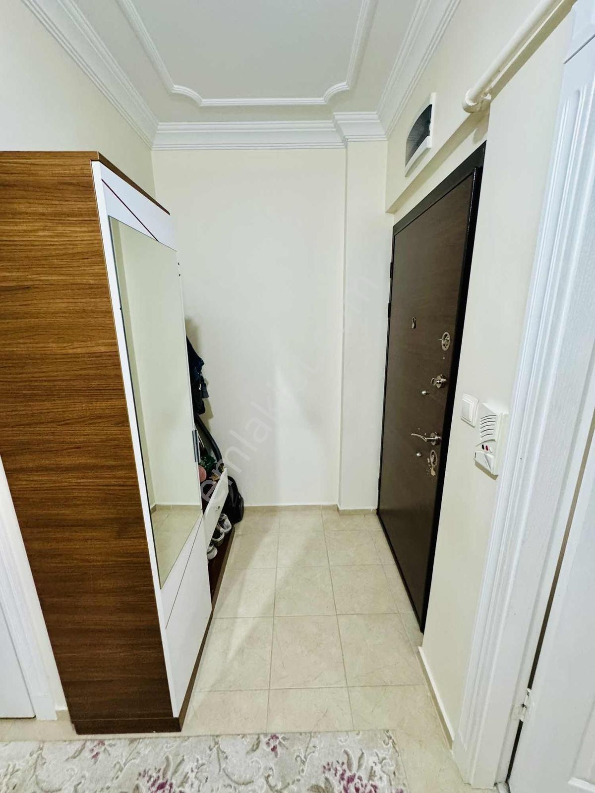 Karşıyaka Satılık 3+1 Ara Kat İskanlı Yalıtımlı 100m2 Krdnz Emlk - Görsel 15