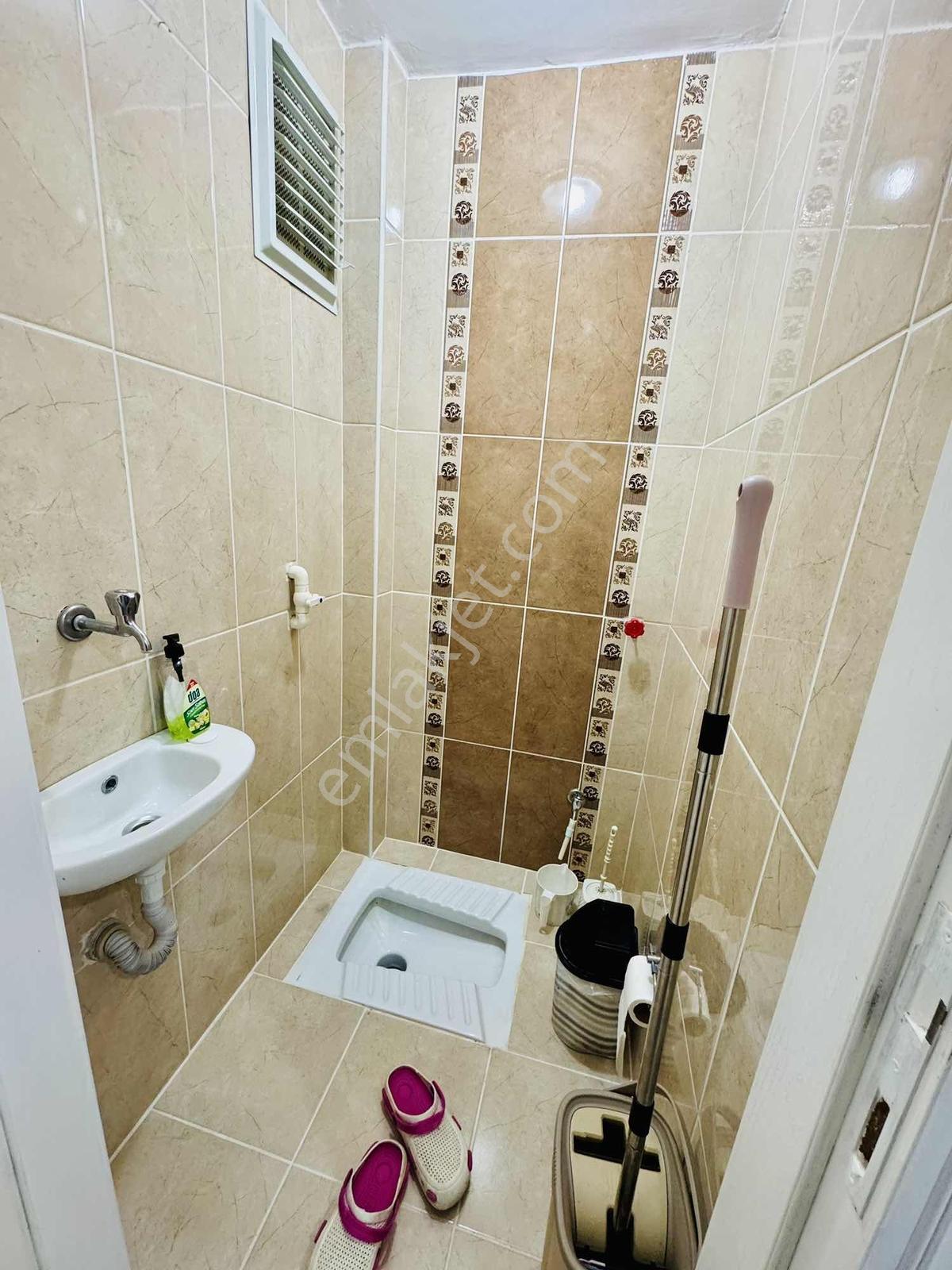 Karşıyaka Satılık 3+1 Ara Kat İskanlı Yalıtımlı 100m2 Krdnz Emlk - Görsel 32