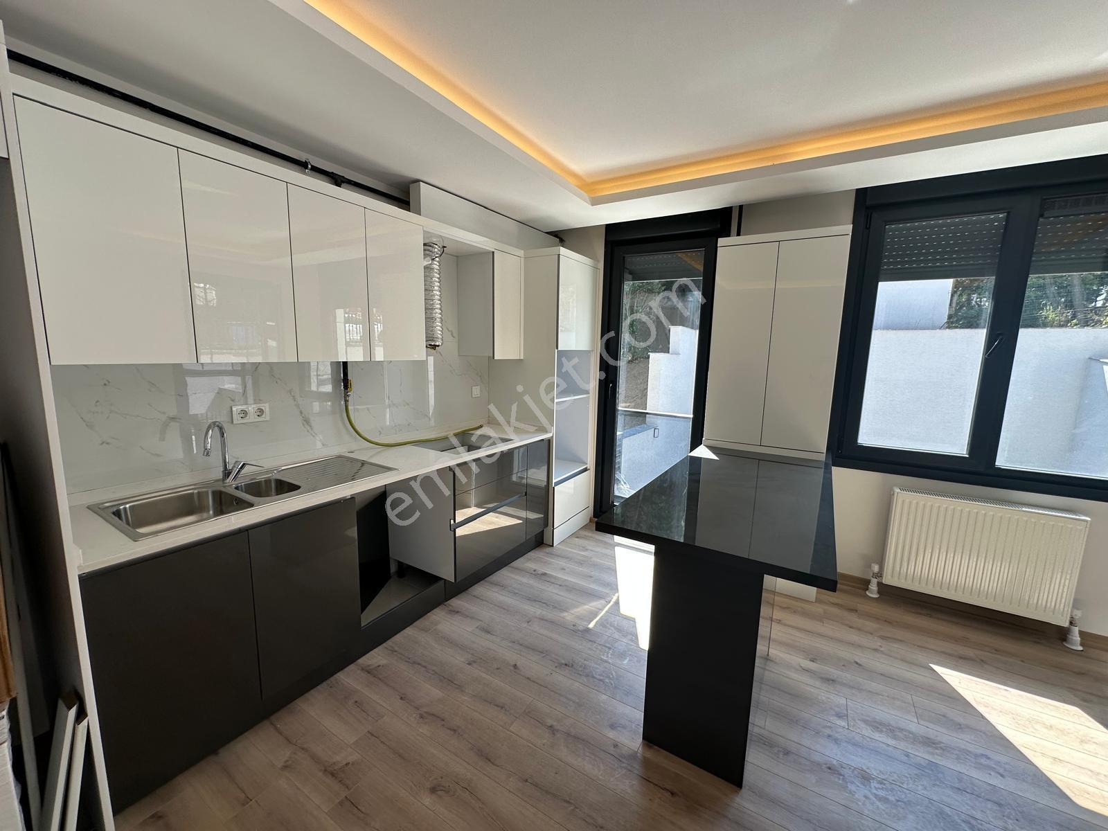 Üsküdar Altunizade 2+1 Site İçi Sıfır Daire - Görsel 27