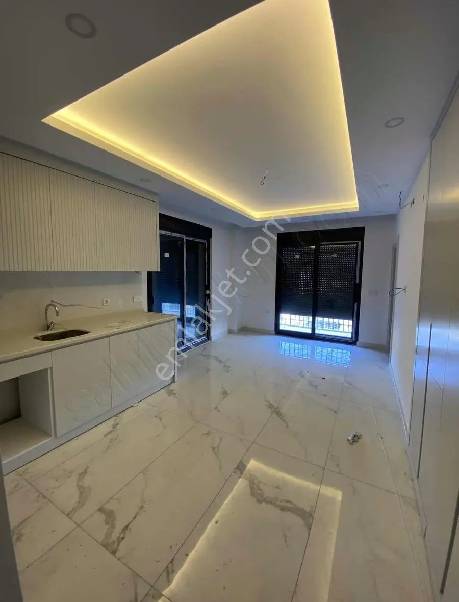 Ilıca Mahallesi'nde 1+ 1 Yüksek Giriş Dairemiz Kiralıktır - Görsel 3