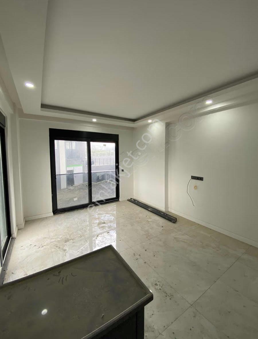 Ilıca Mahallesi'nde 1 + 1 Havuzlu Site İçerisinde Satılık Daire - Görsel 12