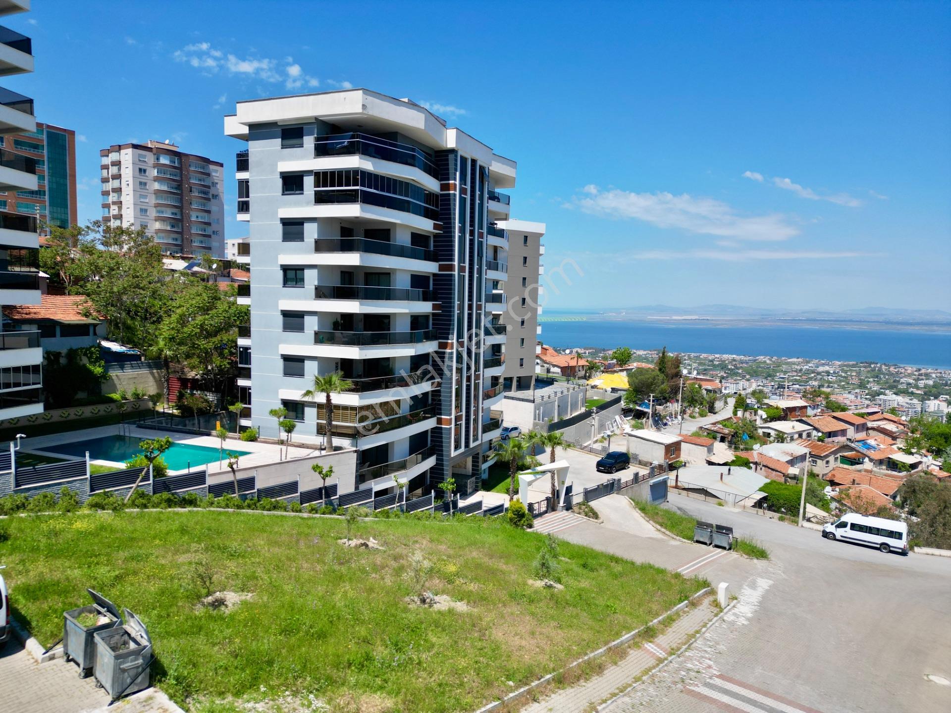 Narlıdere De Deniz Manzaralı Çok Özel 3+1 Daire - Görsel 33