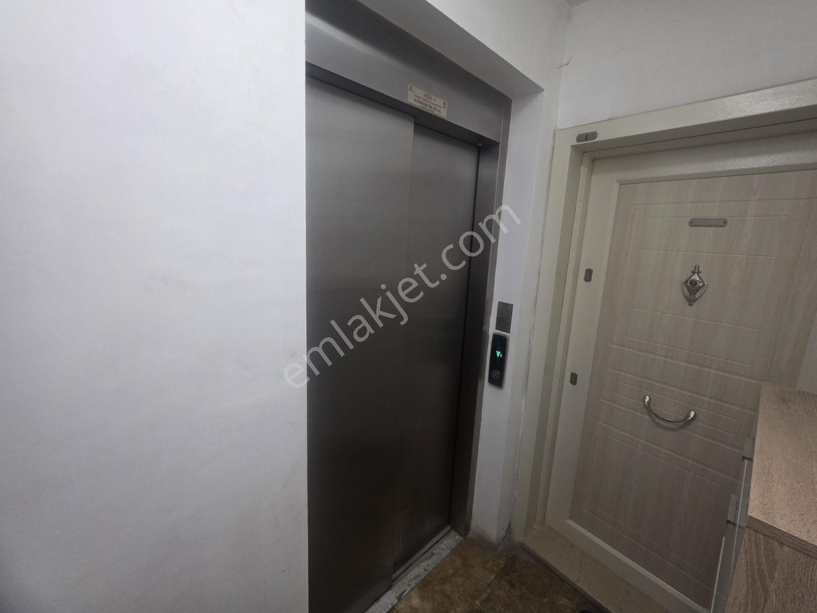 Rw Nestten Bahçeli Evl.de 60m2 Kiralık Asansörlü 1+1 - Görsel 2