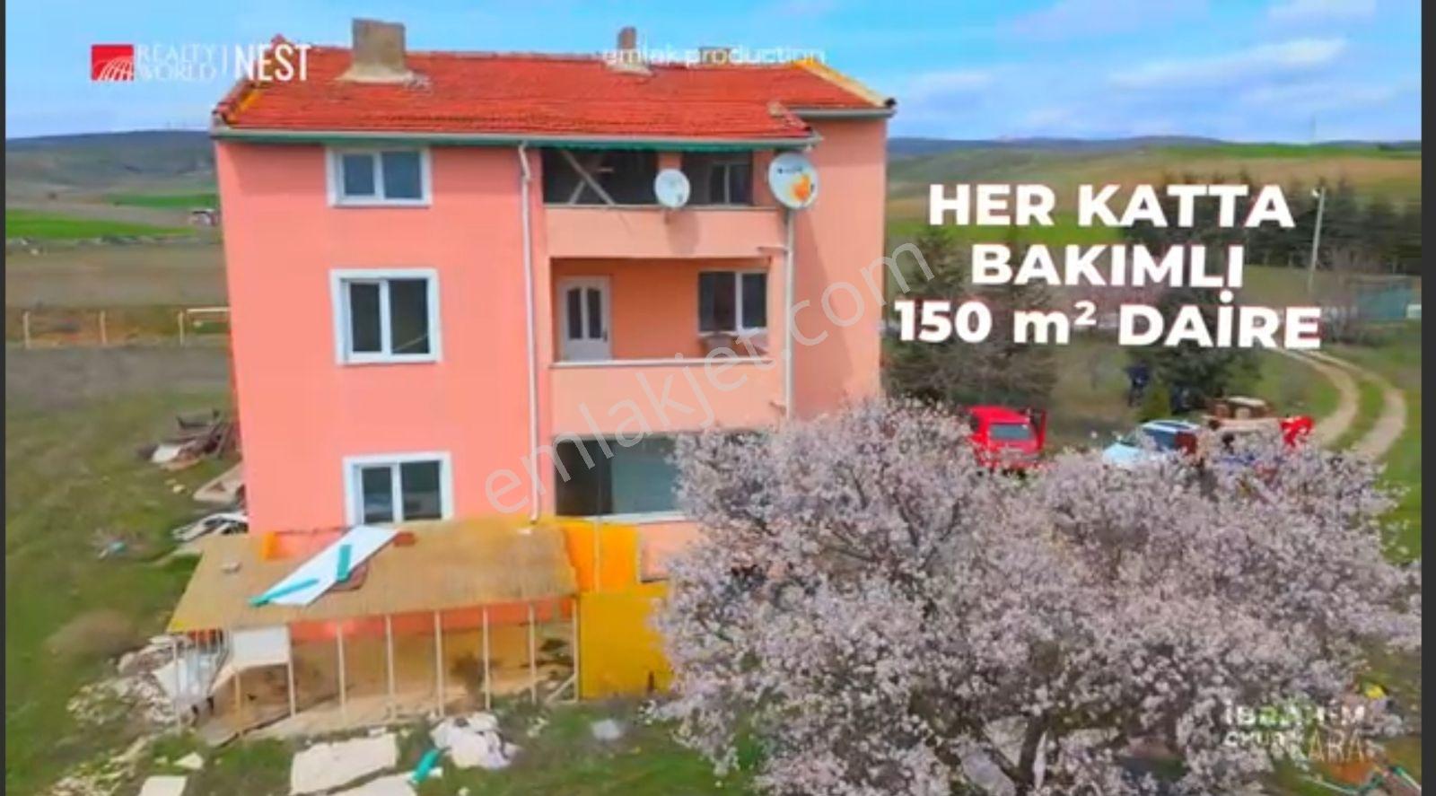 Rw Nestten Eğriöz'de Gölet Manzaralı İki Katlı Ev Ve Tarlası - Görsel 5