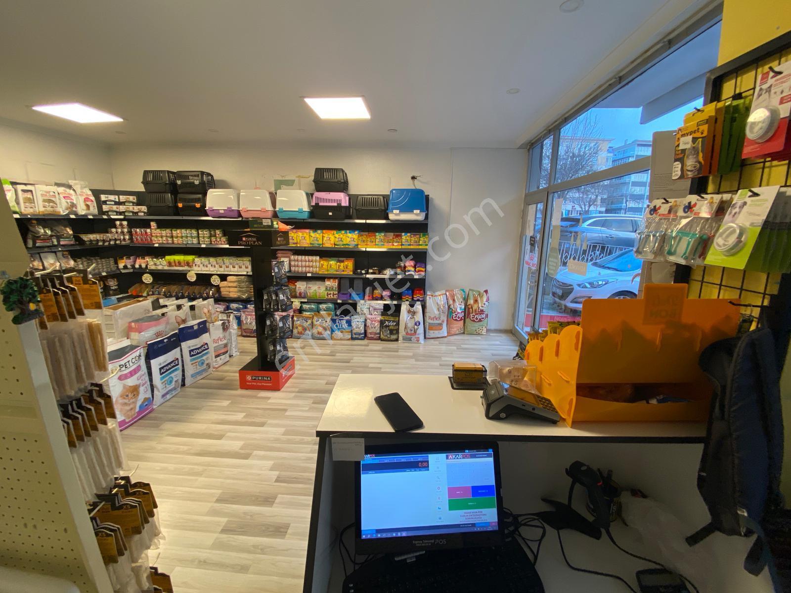 Hoşdere Caddesinde Devren Kiralık Pet Shop - Görsel 11