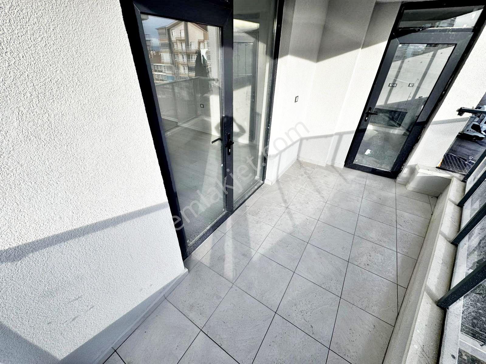 Ayvalı Sancaktepede Arakat E.banyo Acil Satılık Sıfır 3+1 Daire_ - Görsel 31
