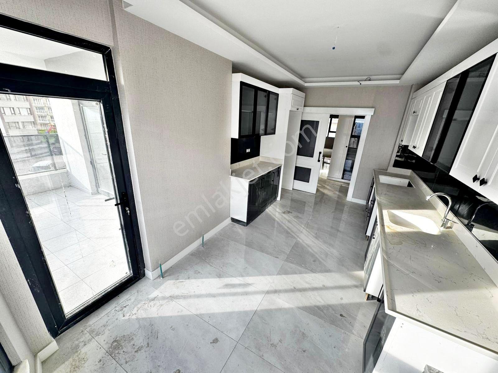 Ayvalı Sancaktepede Arakat E.banyo Acil Satılık Sıfır 3+1 Daire_ - Görsel 9