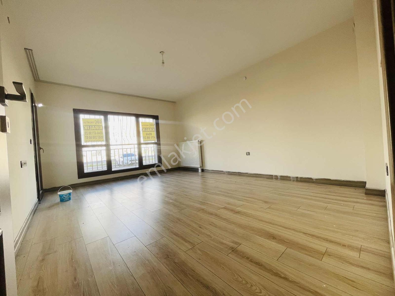 Güç Emlaktan Yeni Batıkent Tokiler De 3+1 Kiralık Daire - Görsel 2