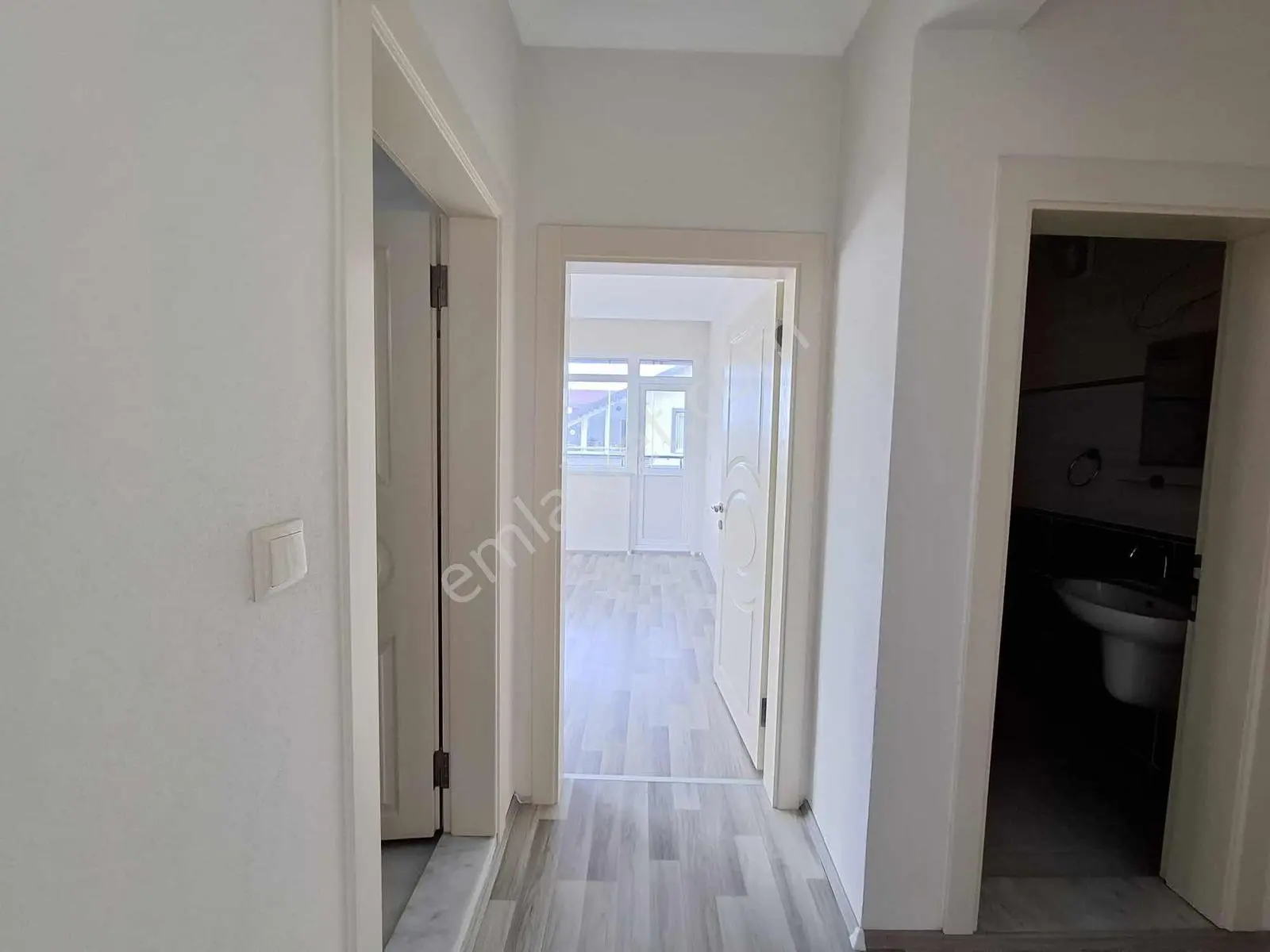Vestha'dan Şahincili'de Kiralık 3+1 Geniş 103m2 Daire ! - Görsel 2