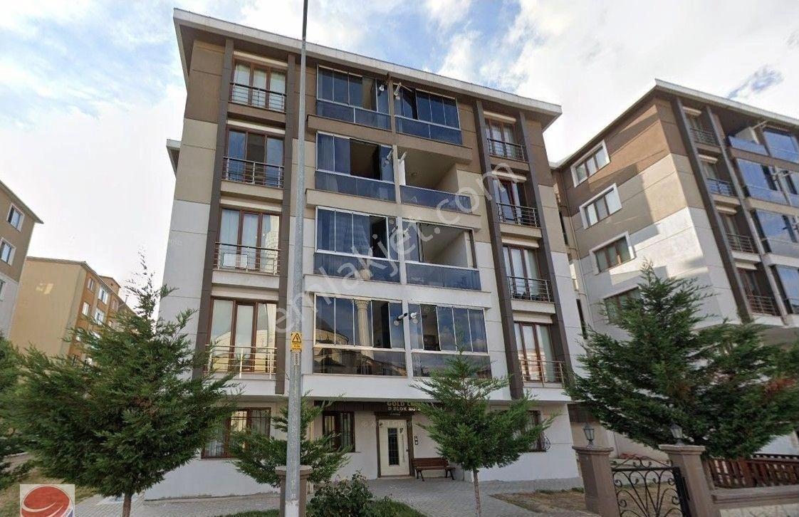 Muhittin Mah.gold Ciyt Sitesinde 3+1 Satılık Zemin Kat Daire - Görsel 2