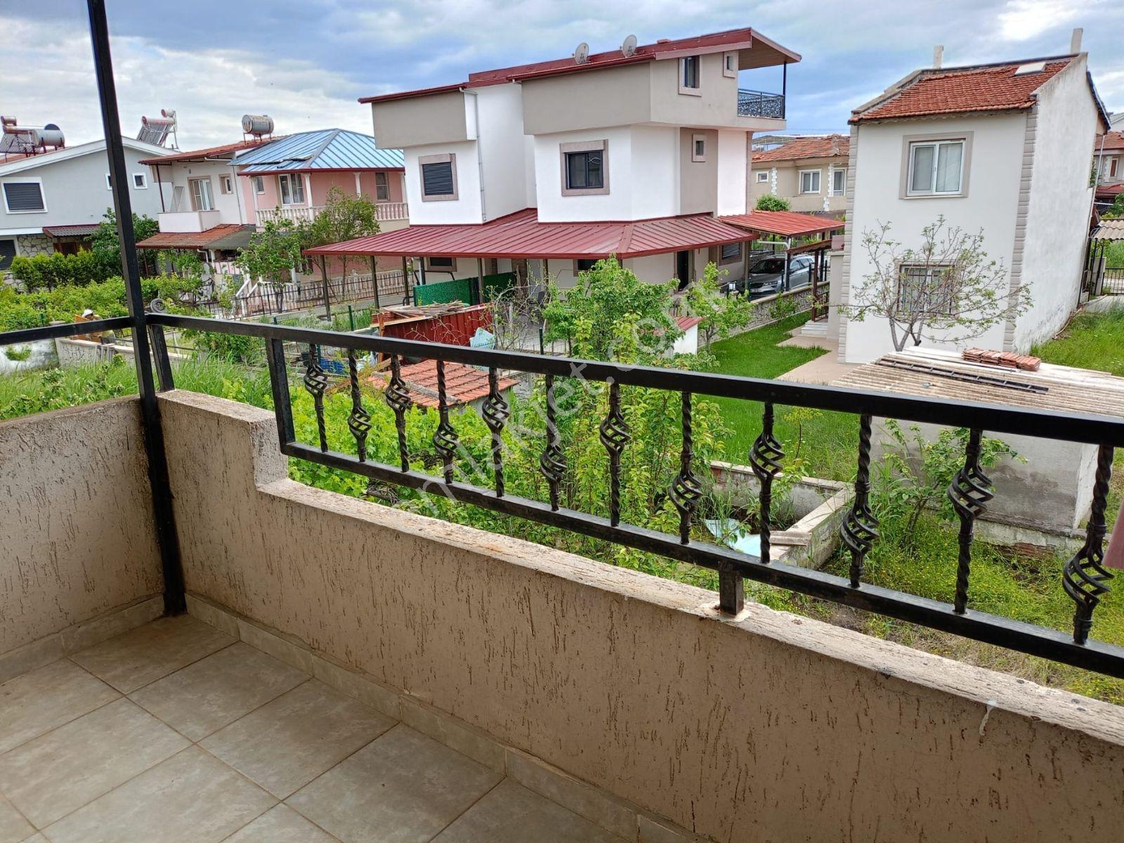 Cumhuriyet Mahallesinde İkiz Nizam Satılık Villa - Görsel 20
