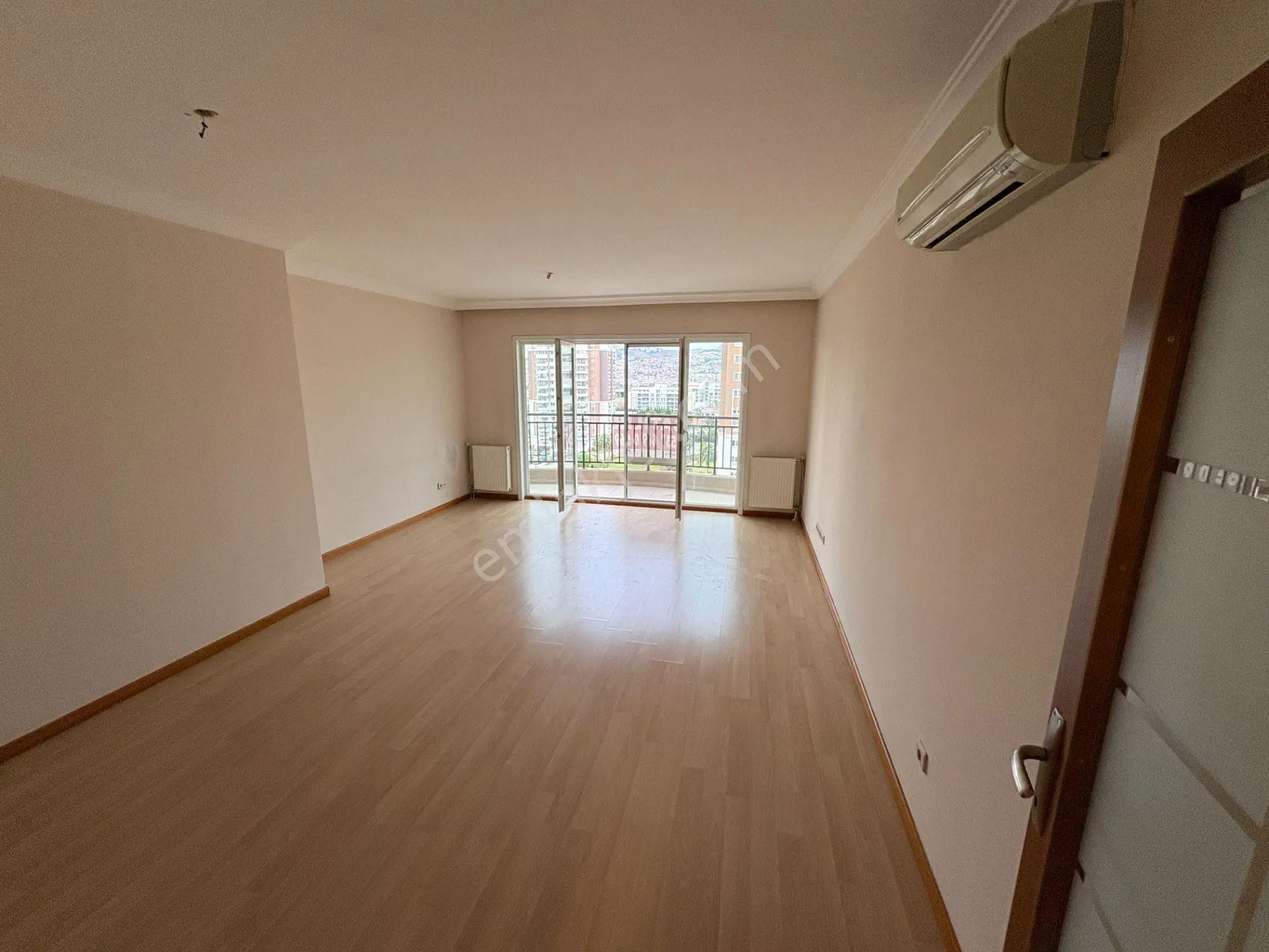 Mavişehir Soyak A Etap'ta Satılık 3+1, 134 M² Köşe Ara Kat Daire - Görsel 2