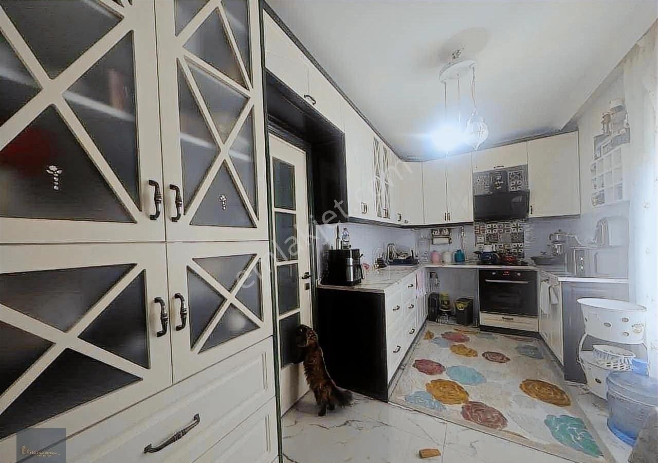 Yedi Eylül'de 100m2 Kapalı Mutfak Arakat 2+1 Kiralık Daire - Görsel 5