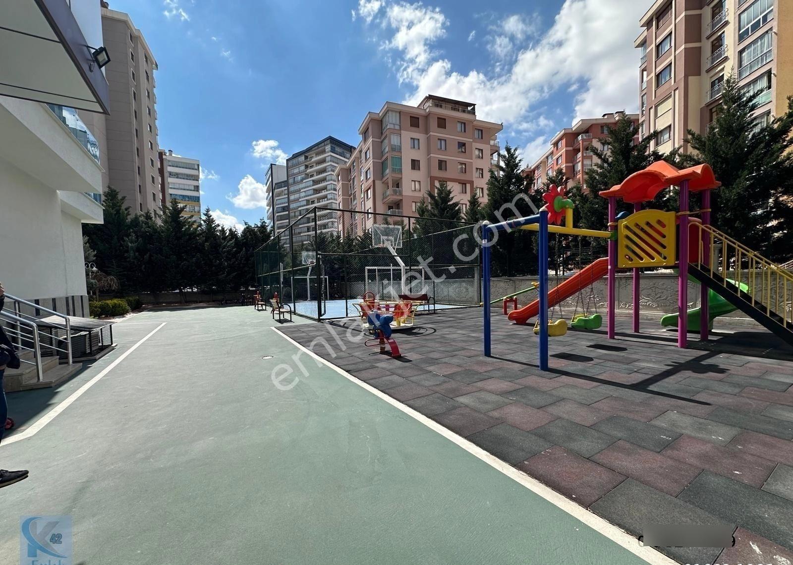Kule 42 Emlak'tan Büyük Teraslı Daire İsteyene 3+1 Zigana Sitesi - Görsel 5