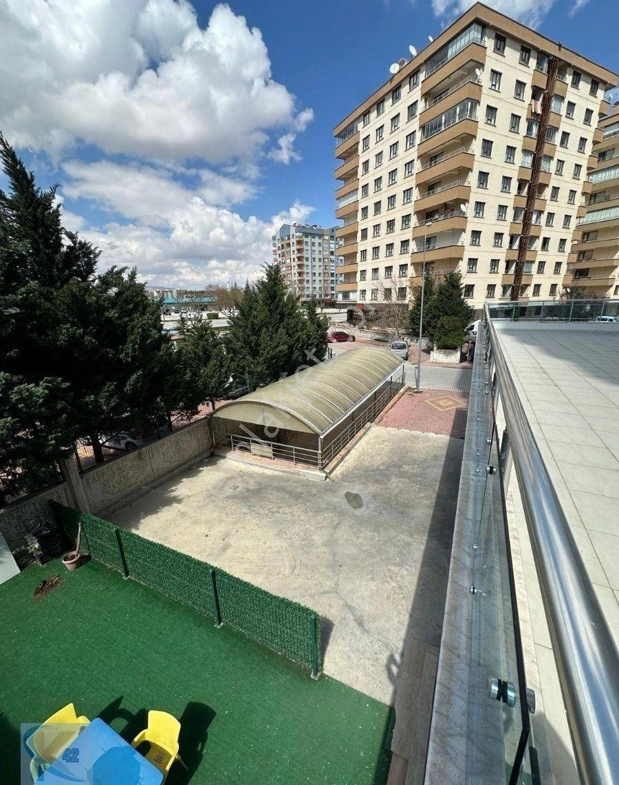 Kule 42 Emlak'tan Büyük Teraslı Daire İsteyene 3+1 Zigana Sitesi - Görsel 21