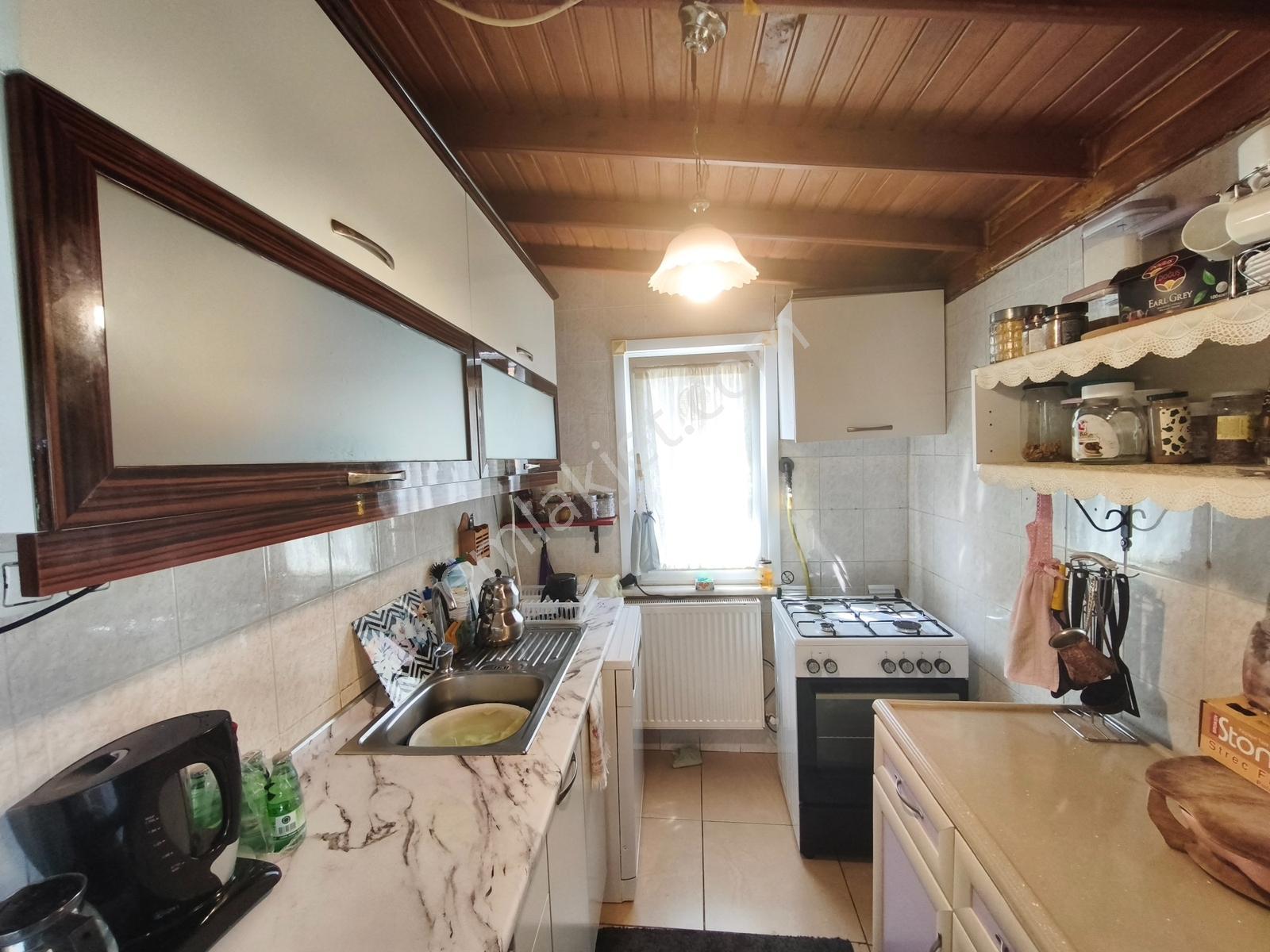 Silivri Büyüksinekli'de 650m² İçinde Bakımlı Tripleks Villa - Görsel 3