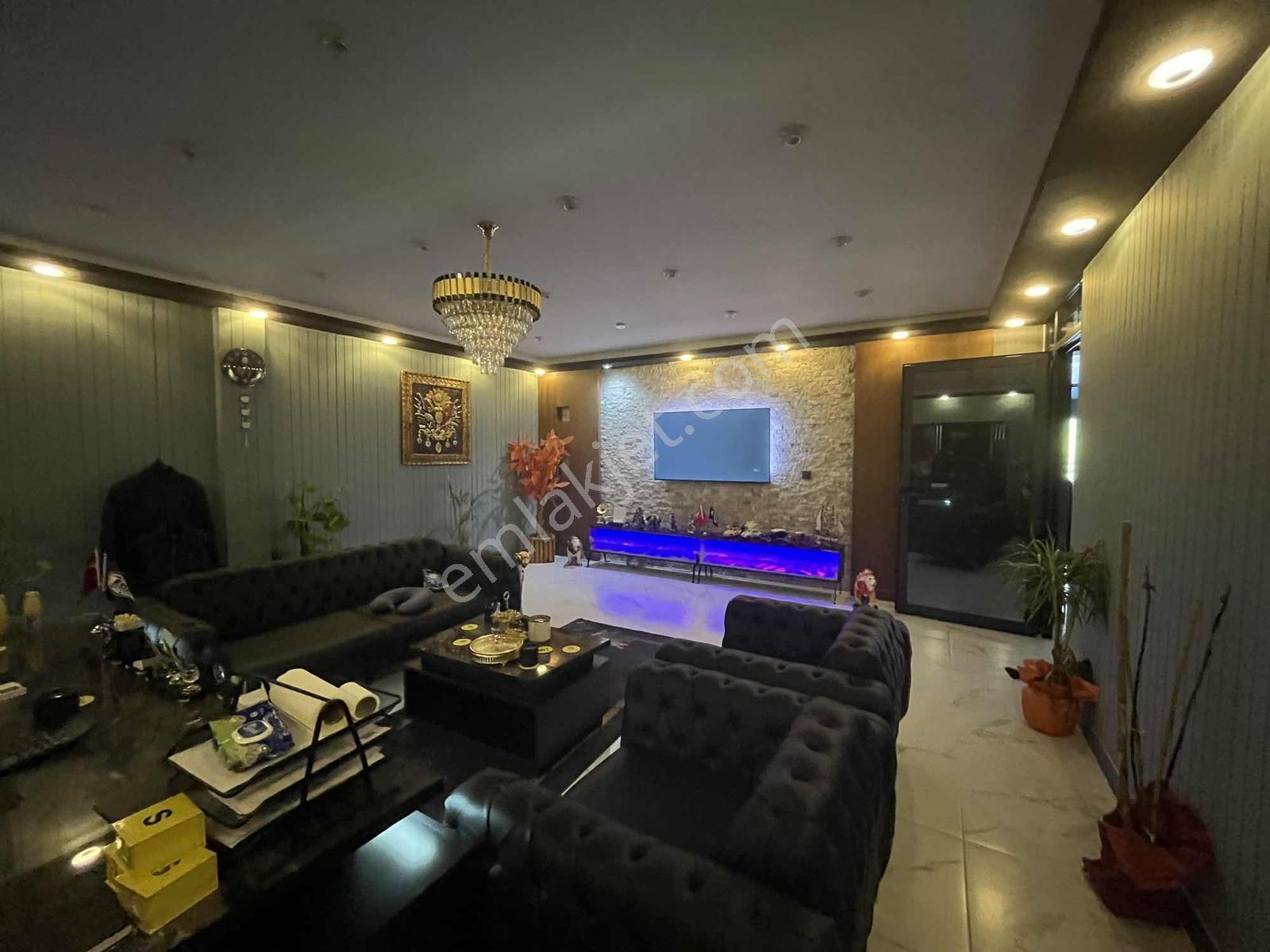 Lavınıa'dan Kiralık 300 M2 Dükkan - Görsel 14