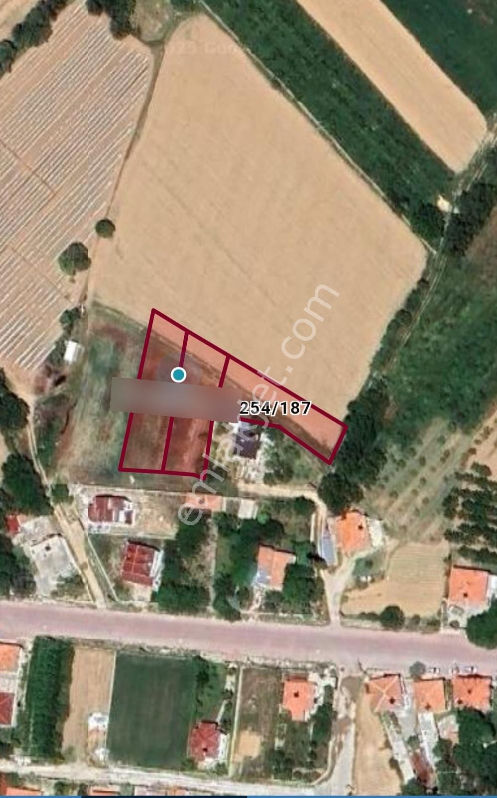 Cm Emlak Sazlıca Yeni Belediye Civarı 813 M2 İmarlı Arsa