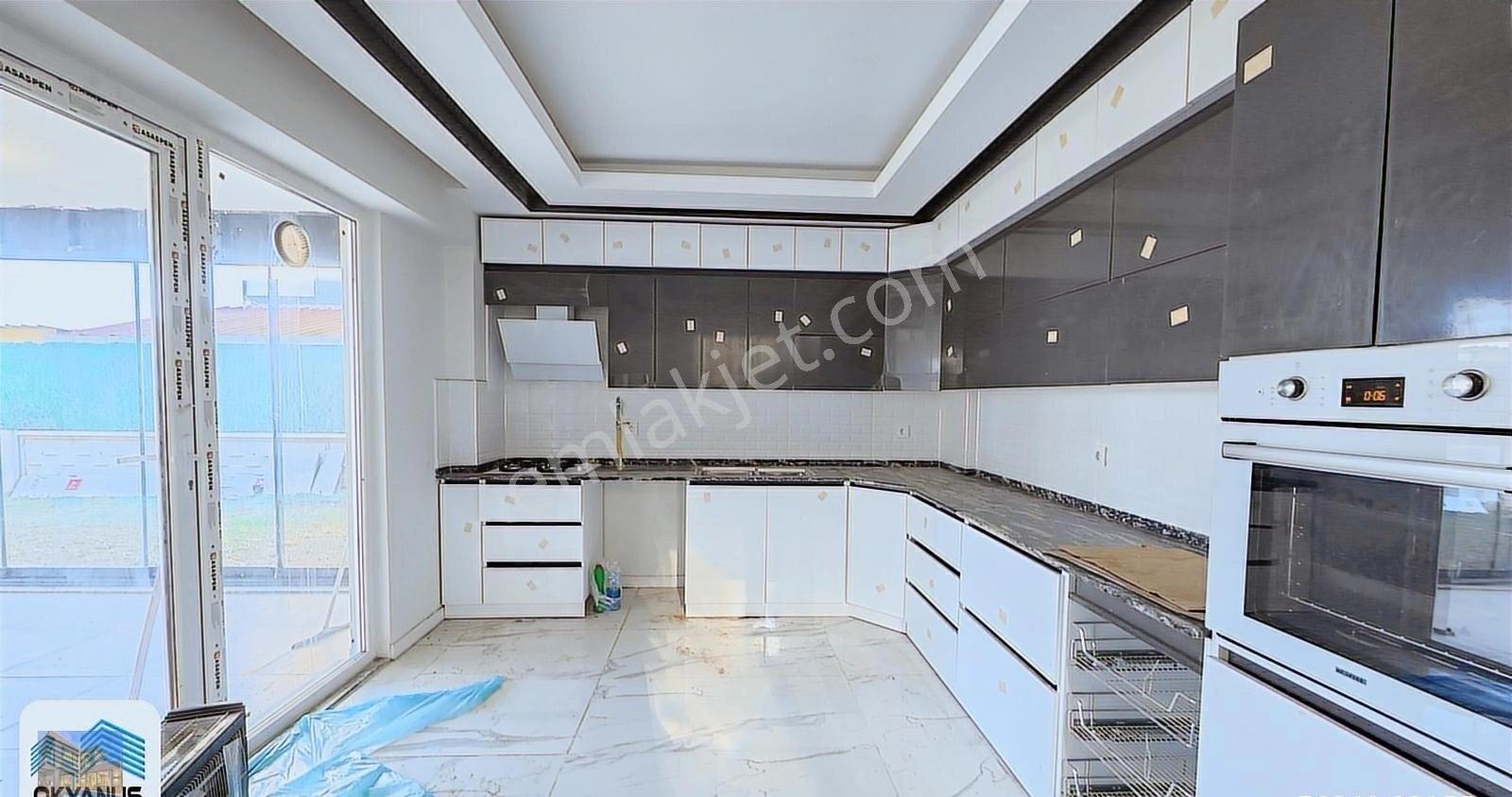 Karasu'da Satılık Havuz Keyfi Ve Deniz Manzaralı Müstakil Villa! - Görsel 28