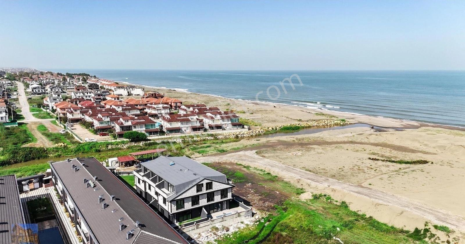 Denize Manzaralı Havuzlu Bol Pazarlıklı Geniş Bahçeli Villa - Görsel 13