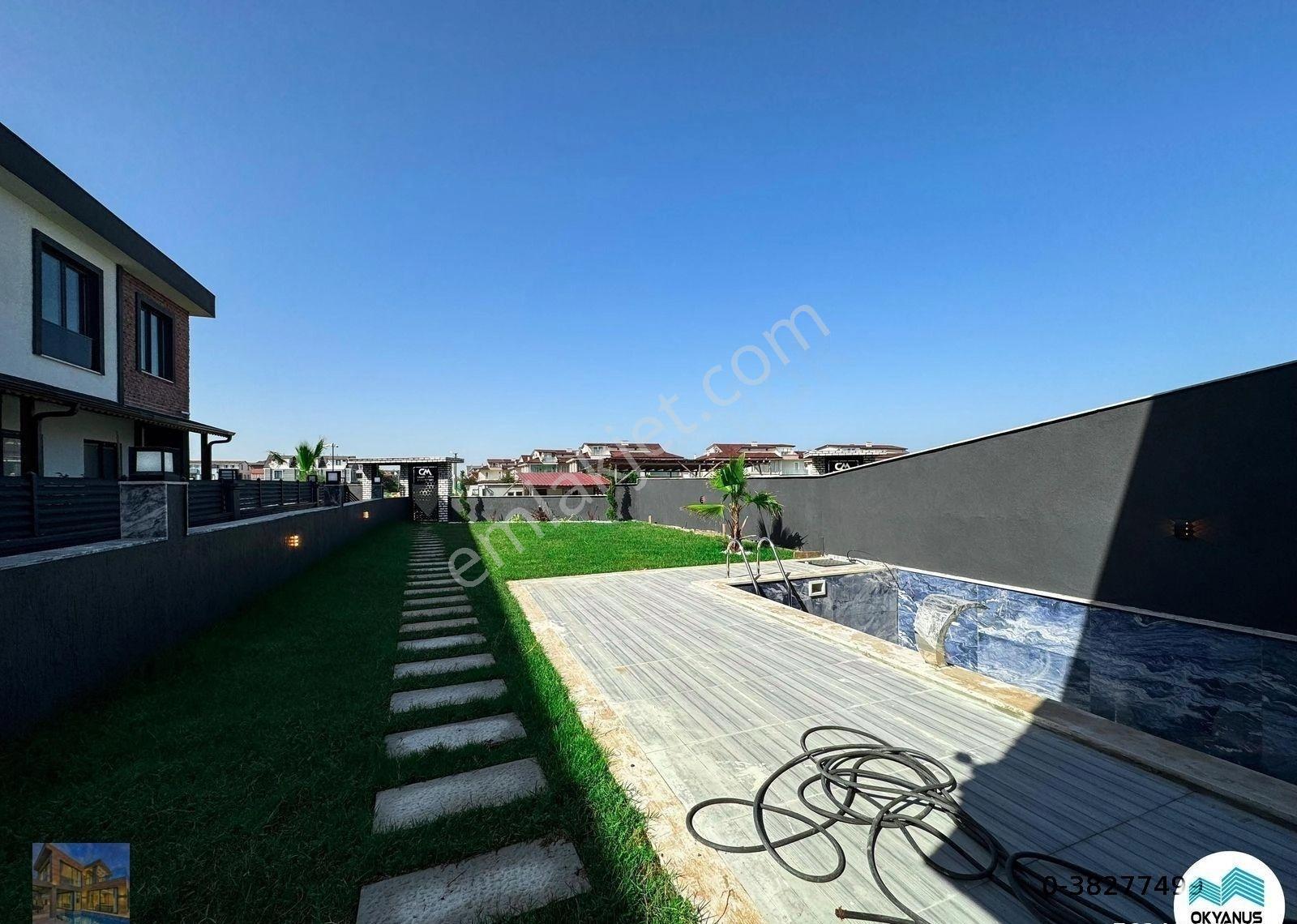 Denize Manzaralı Havuzlu Bol Pazarlıklı Geniş Bahçeli Villa - Görsel 24