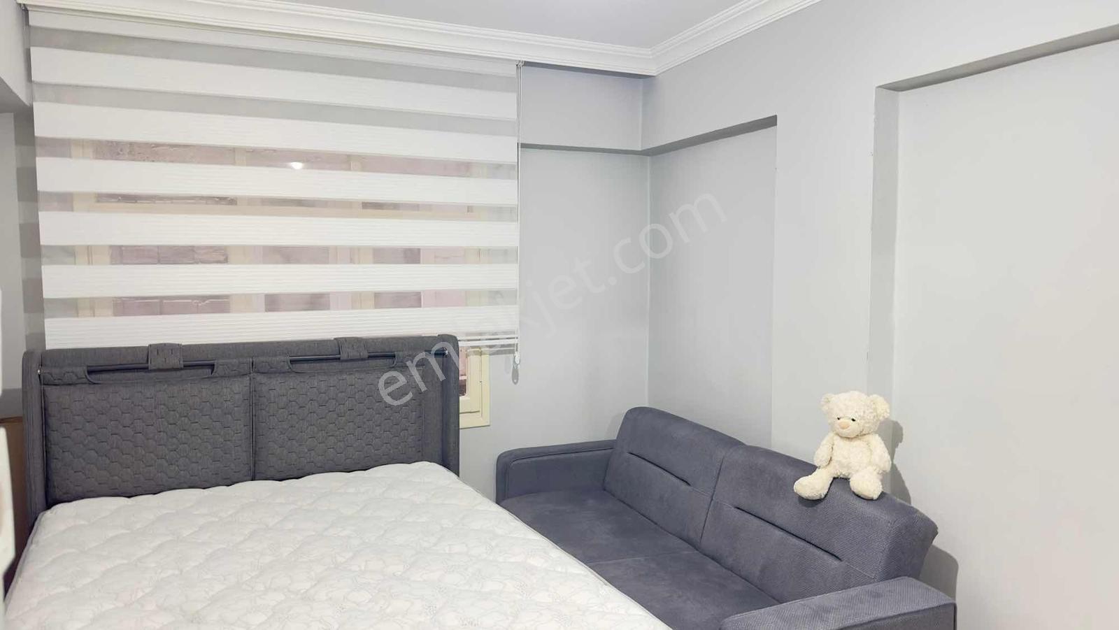 Selçuk Çarşıda Satılık 150m2 2+1 Daire - Görsel 3