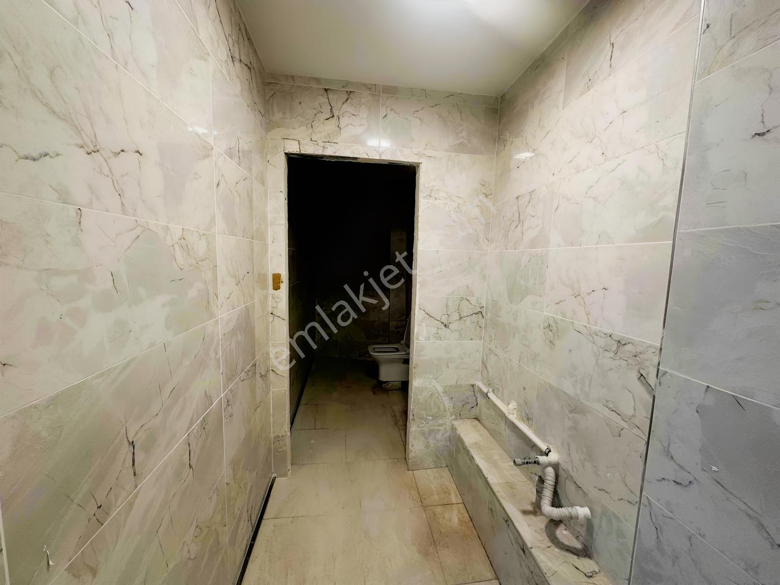 Akçaburgaz'da Kiralık Fabrika Katı - Görsel 9