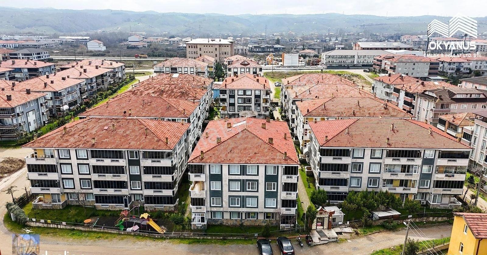 Karasu'da Emsalsiz Havuzlu Sitede Ara Kat Denize 200 Metre - Görsel 26