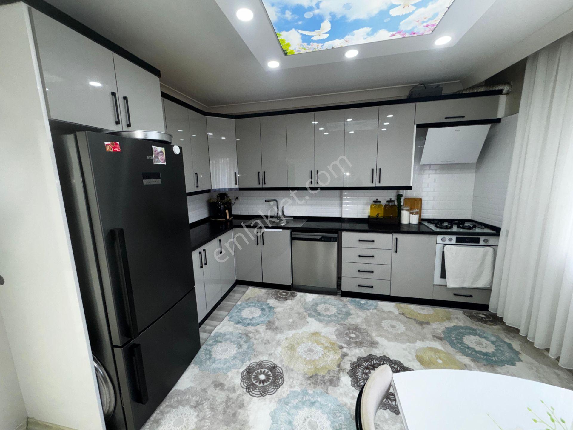 Turgutlu Yediyol Mahallesi’nde Emsalsiz 3+1 160 M2 Satılık Daire - Görsel 16
