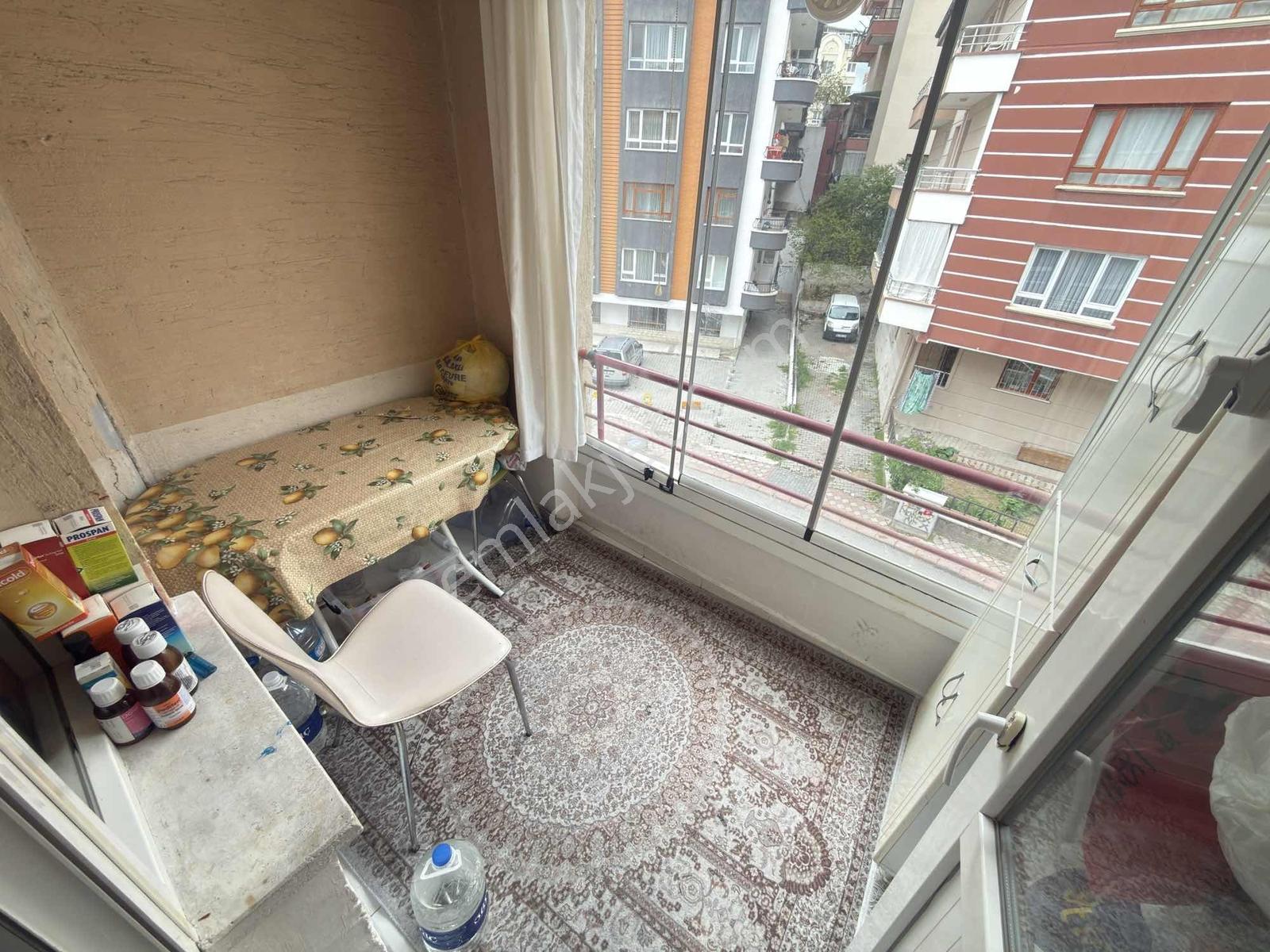 Genç Bina Orta Katta 3+1 Asansörlü Ön Cephe Satılık Daire - Görsel 3