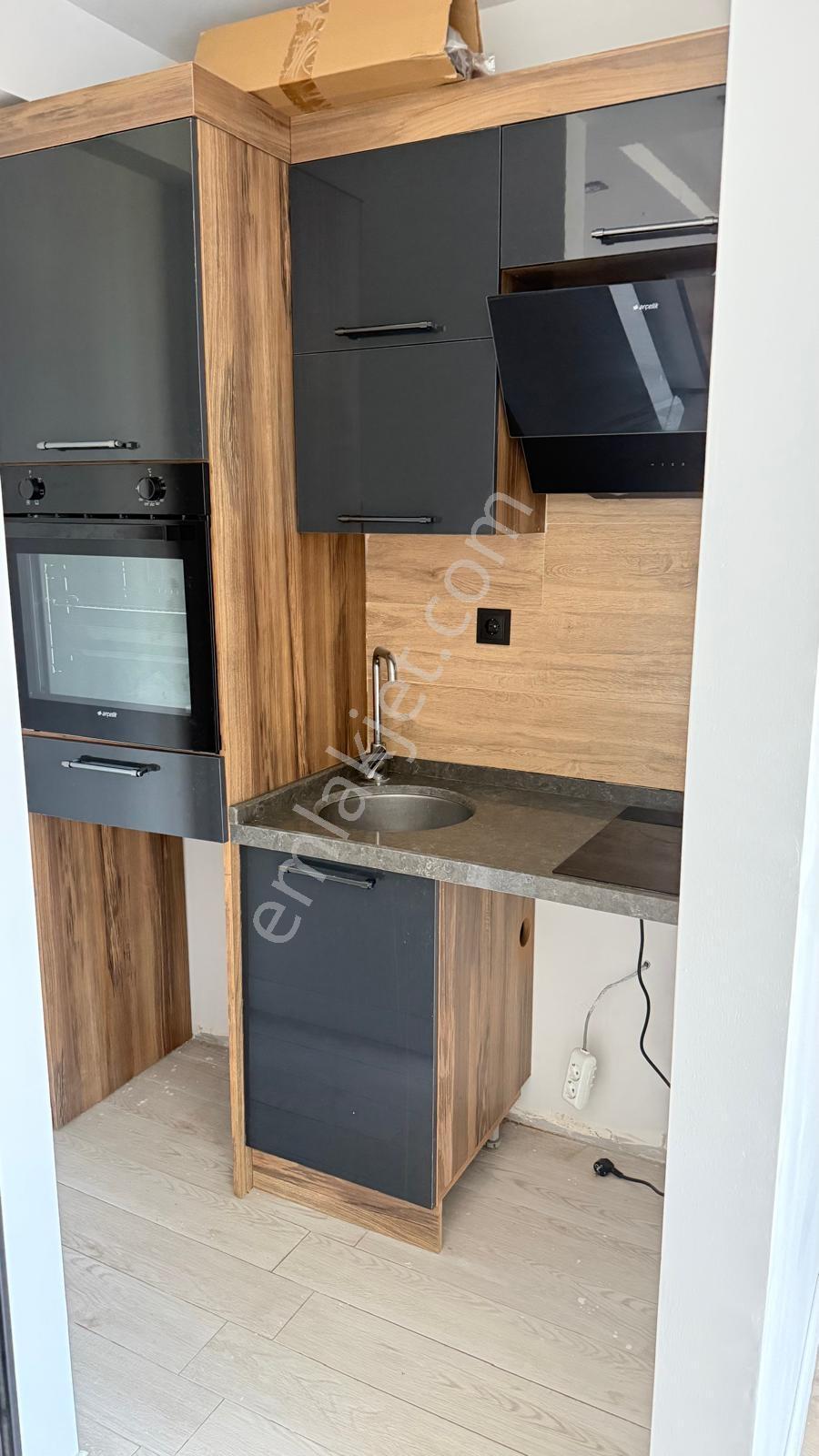 Uysal Boulevard Sitesinde Kiralık Ofis