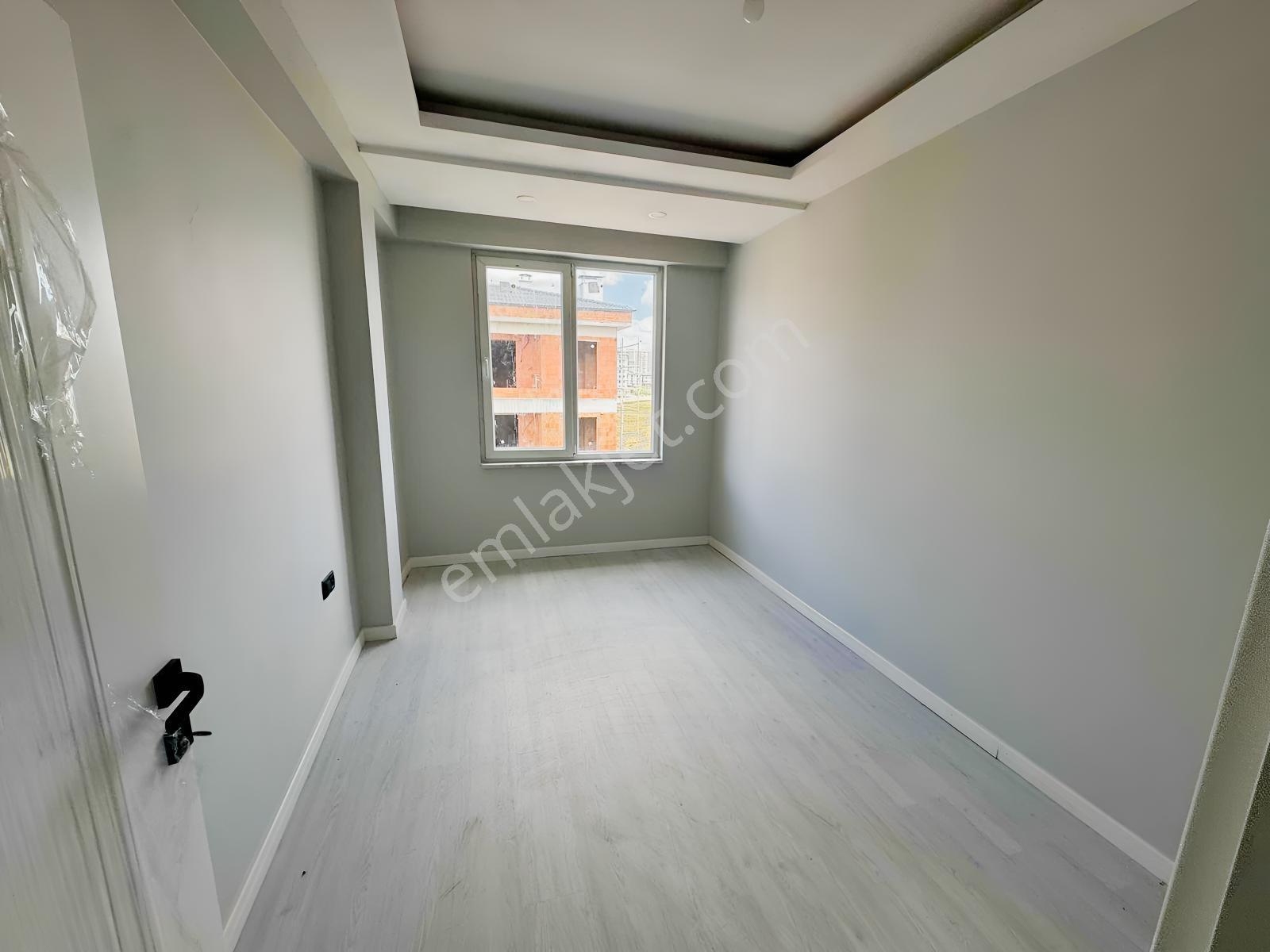 Sağlam Emlaktan Uydukent Selçukluda Satılık Lüks4+1 Daire - Görsel 14