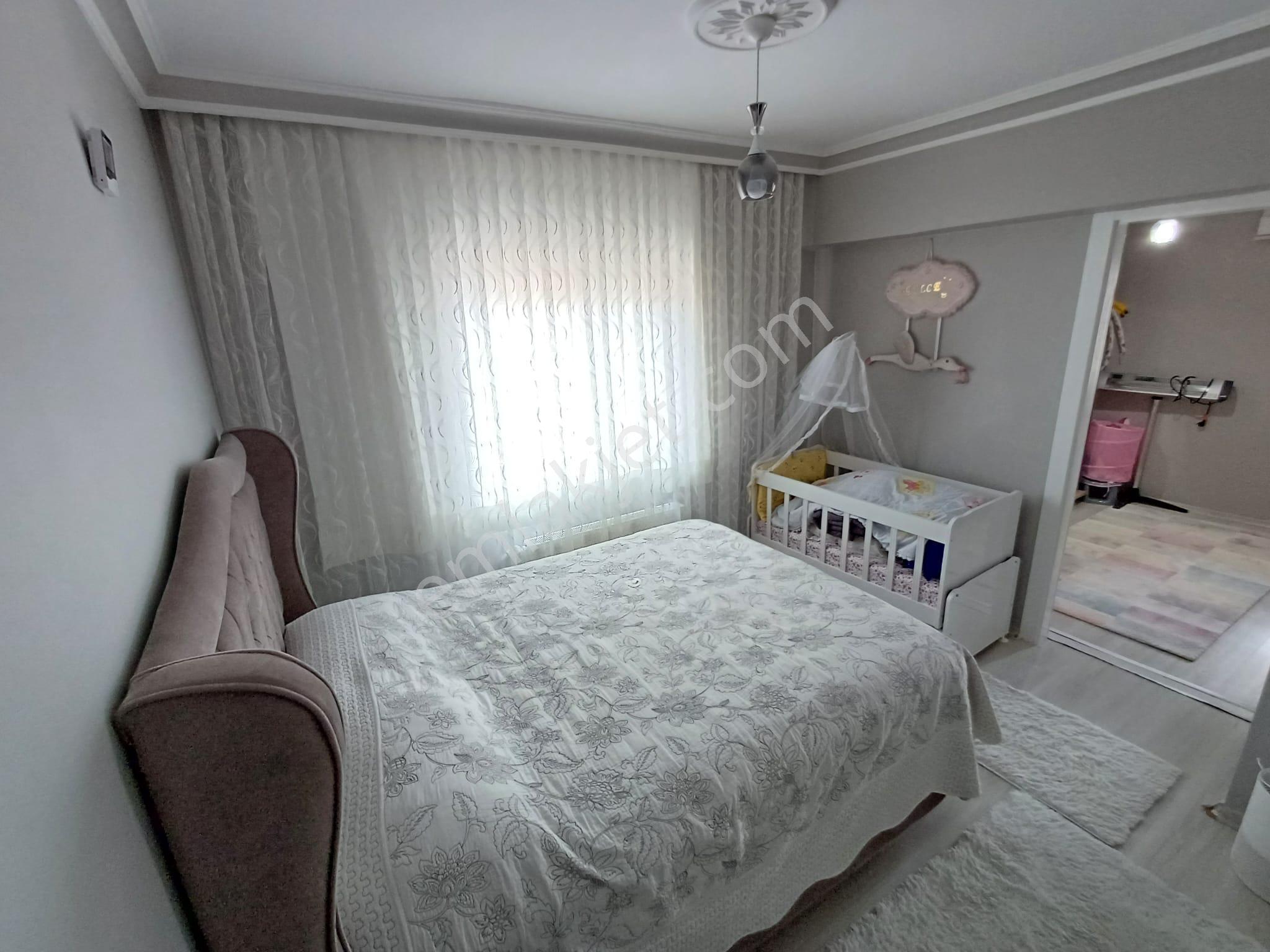 Andiçen Mahallesinde Merkeze Yakın 3+1 Full Yapılı Ara Katta Satılık Daire - Görsel 15