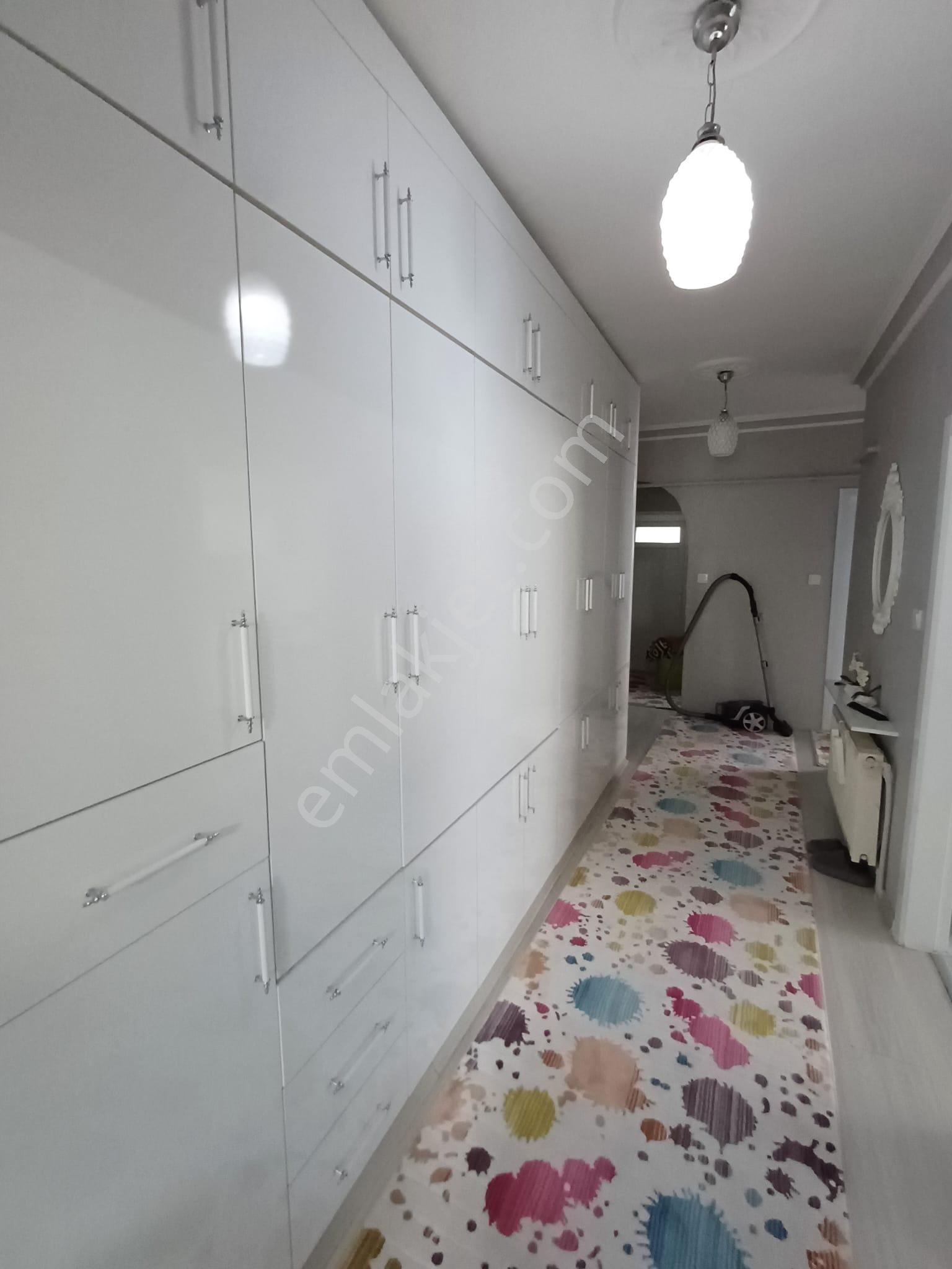 Andiçen Mahallesinde Merkeze Yakın 3+1 Full Yapılı Ara Katta Satılık Daire - Görsel 21