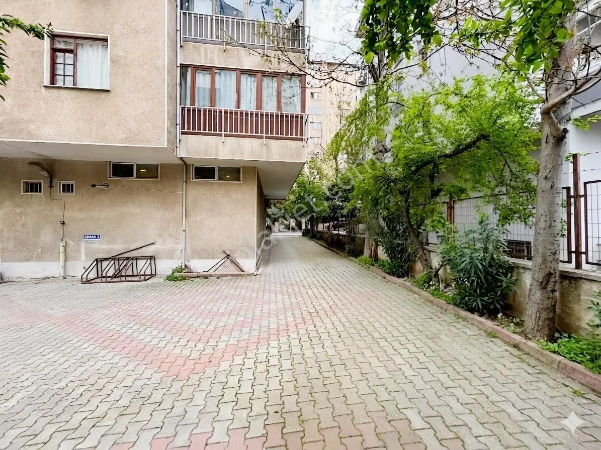 Kadıköy Sahrayıcedit Tepe Sokak 3+1 Yenilenmiş Satılık Daire - Görsel 2