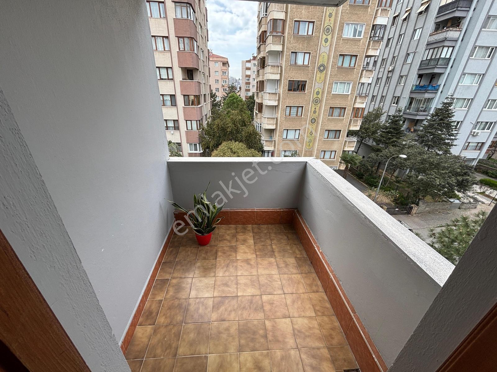 Kadıköy Sahrayıcedit Tepe Sokak 3+1 Yenilenmiş Satılık Daire - Görsel 14