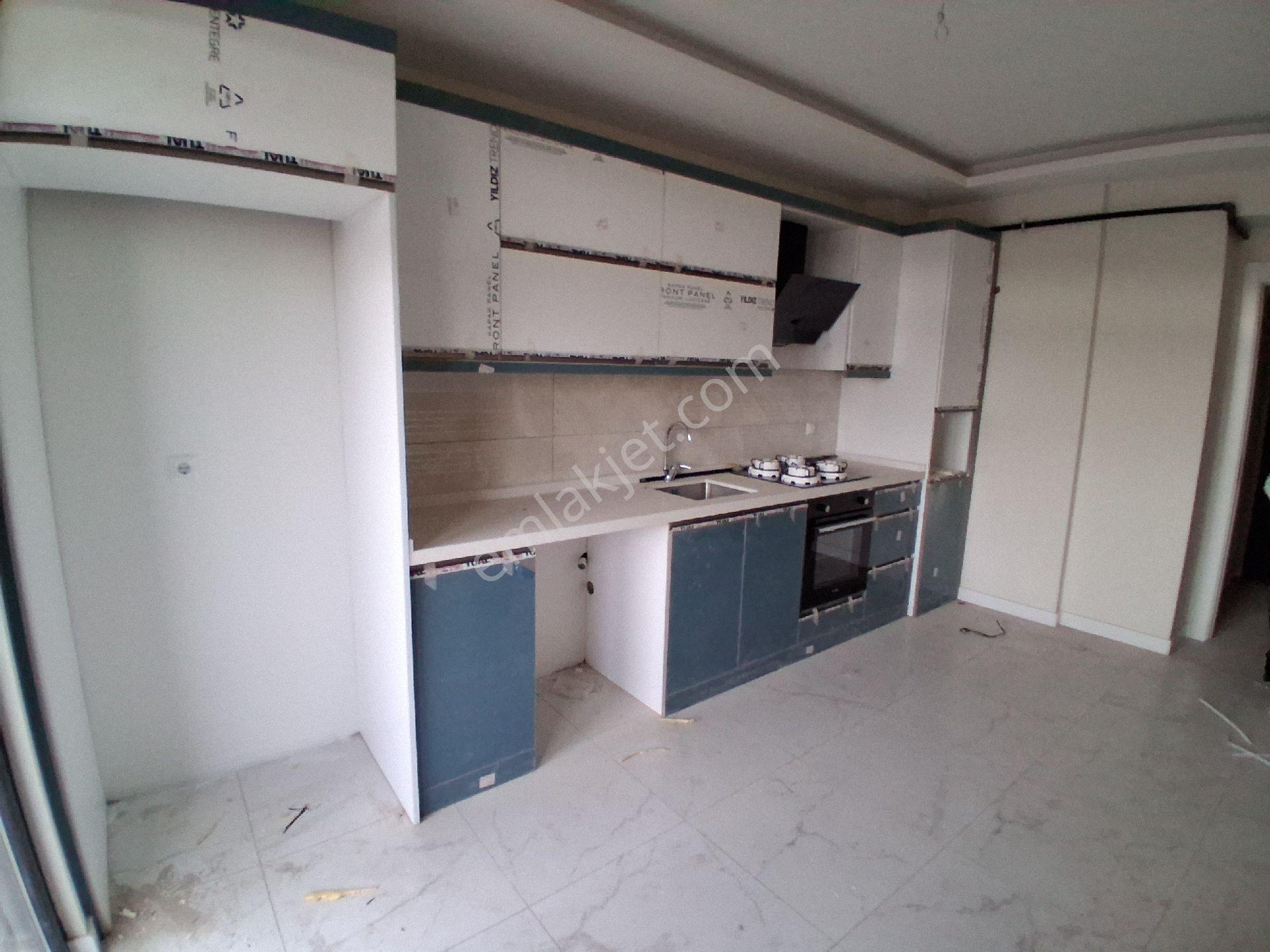 Keçeciler Caddesin De Acil Satılık 3+1 Ara Kat Köşe Daire - Görsel 24