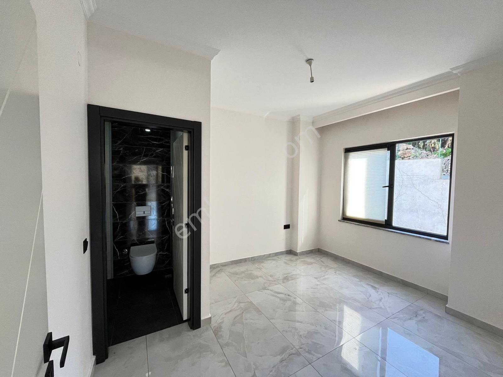 Alanya Mahmutlar 2+1 100m2 Lüx Site Kommpleks Kelepir Fırsatttt - Görsel 10
