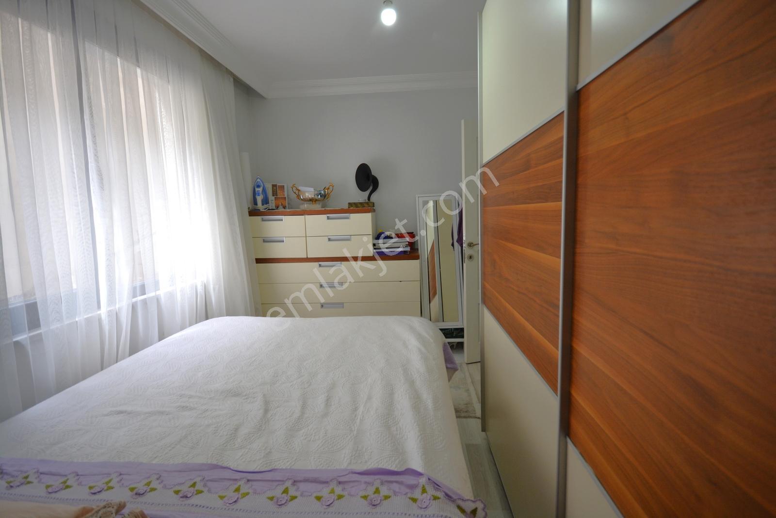 Satılık Merkezde 75 M² Cadde Üzerinde 2+1 Lüks*ara Kat Daire - Görsel 12
